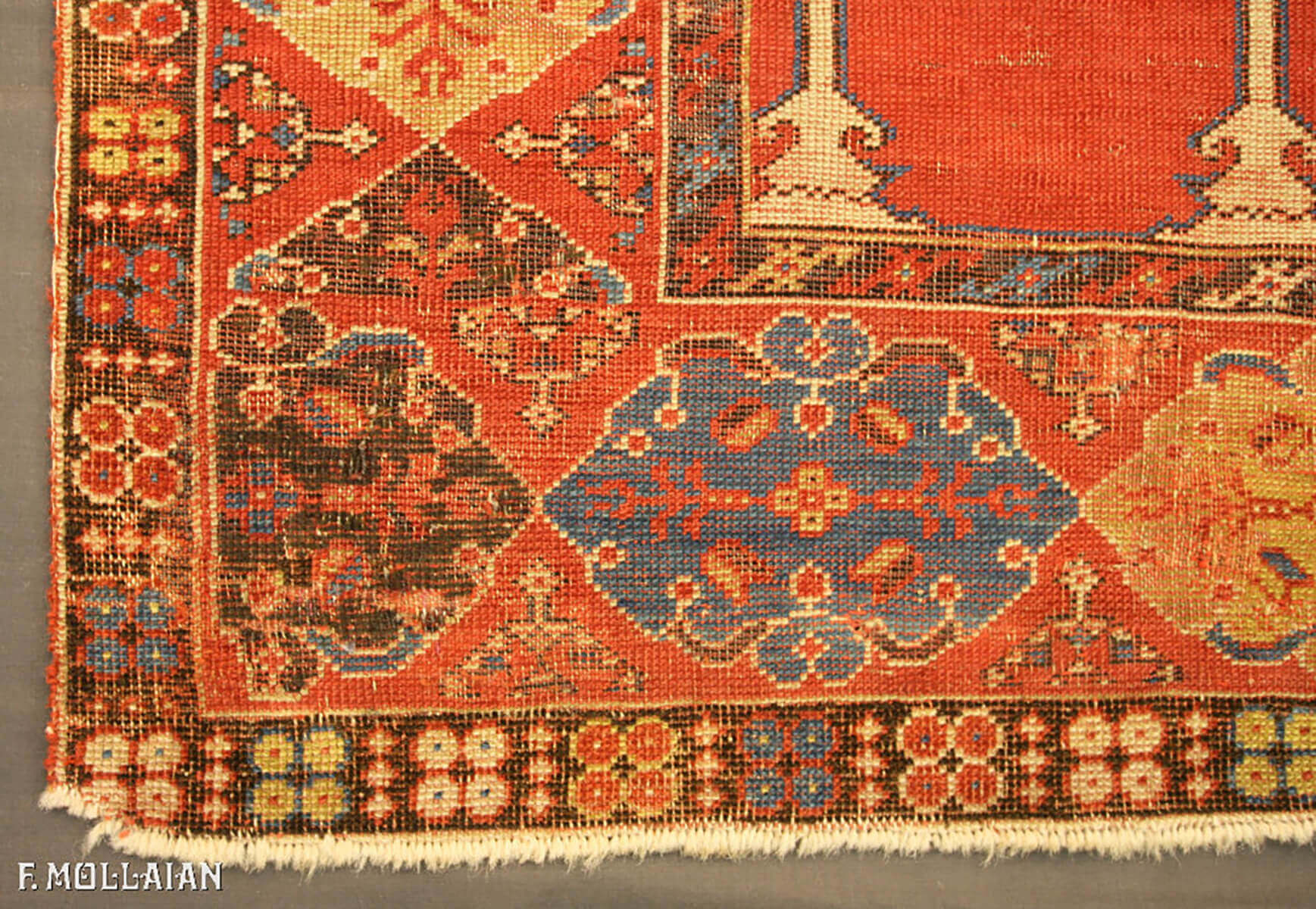 Antique Anatolian Transylvania Rug n°:47458540